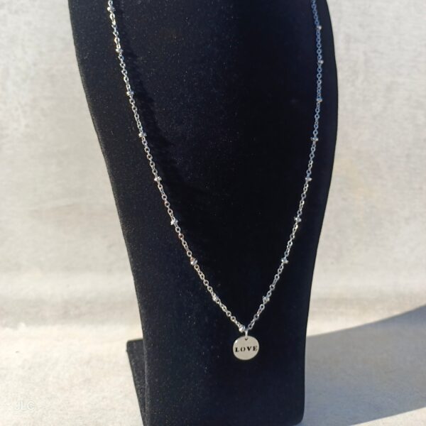 Collier LOVE – Image 2